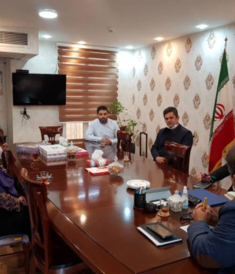 حسین کریمی (نمونه)