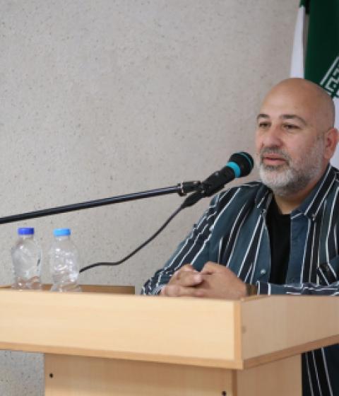 حسین حسینی (نمونه)