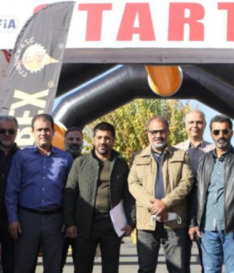 الهام یوسفی (نمونه)